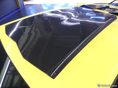 Lamborghini AVENTADOR