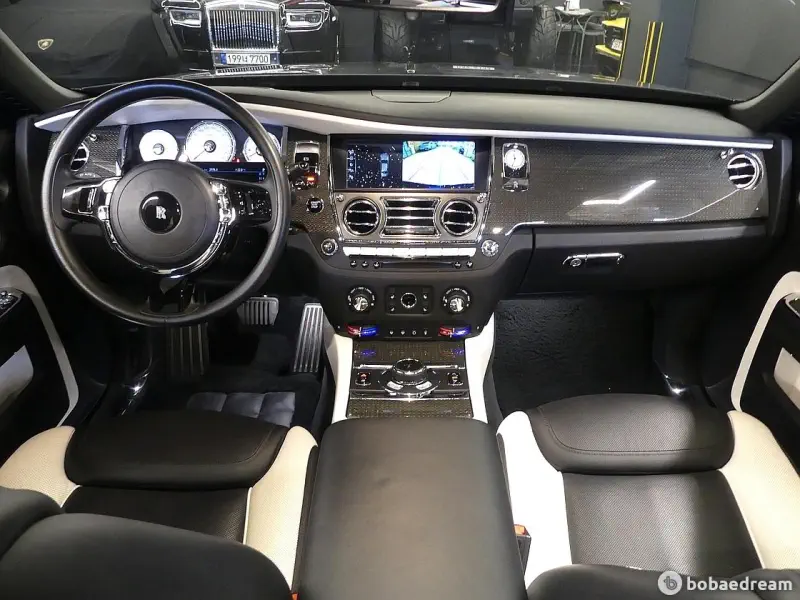 Rolls-Royce GHOST