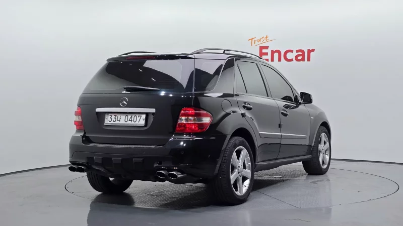 Mercedes-Benz M-class