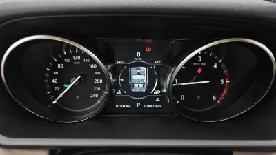 Land Rover DISCOVERY