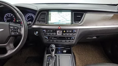 Hyundai Genesis