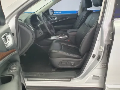 Infiniti JX