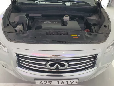 Infiniti JX
