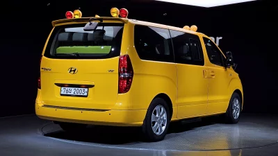 Hyundai Starex