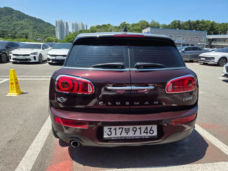 MINI Clubman