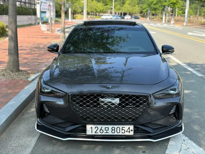 Genesis G70