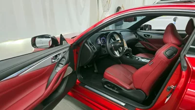 Infiniti Q60