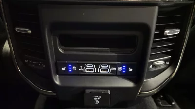 Dodge Ram Pick Up