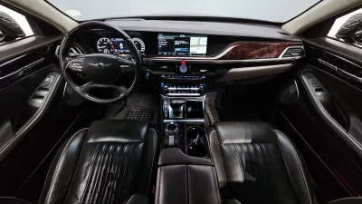 Genesis EQ900