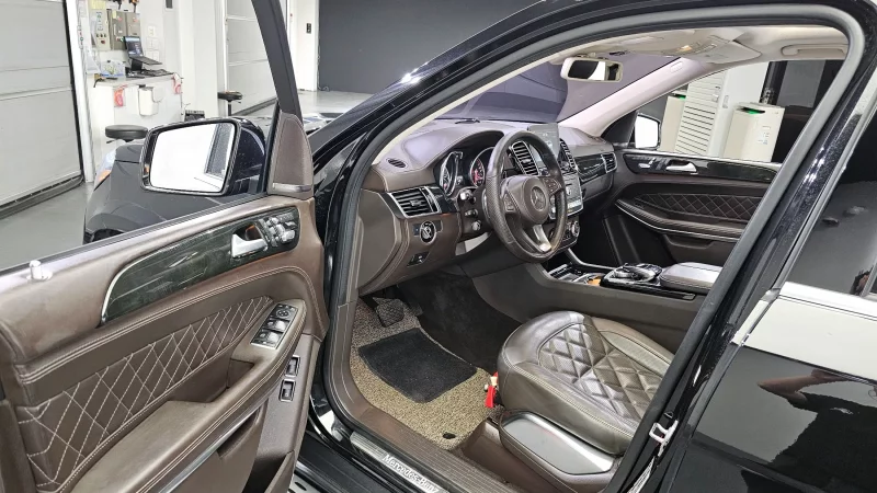 Mercedes-Benz GLS-Class