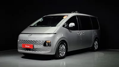 Hyundai Staria