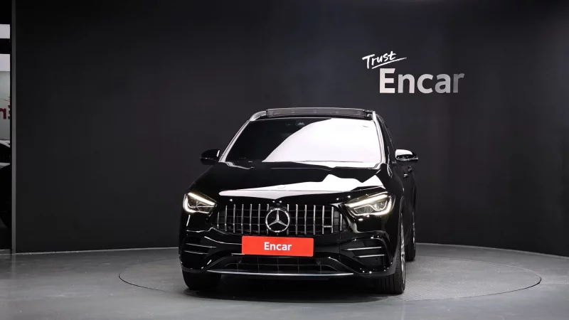 Mercedes-Benz GLA-Class