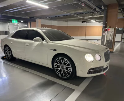 Bentley Flying Spur