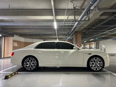Bentley Flying Spur