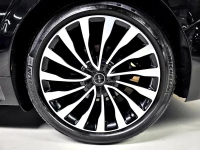 Lincoln CONTINENTAL