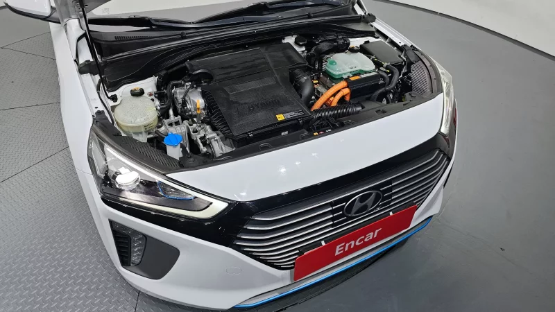 Hyundai Ioniq