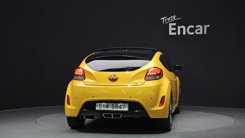 Hyundai Veloster