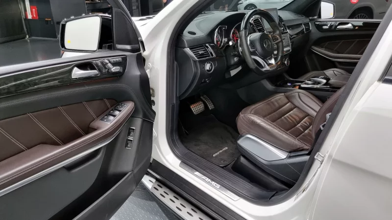 Mercedes-Benz GLS-Class