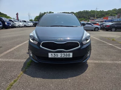 Kia Carens
