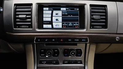 Jaguar XF