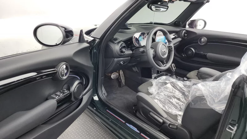 MINI Cooper Convertible