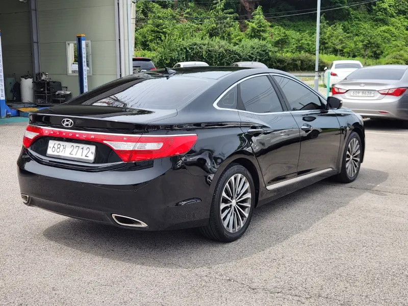 Hyundai Grandeur