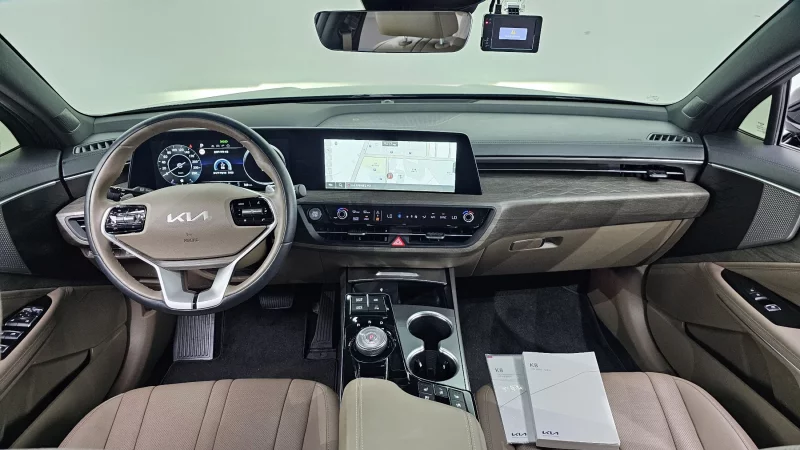 Kia K8