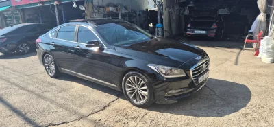 Hyundai Genesis