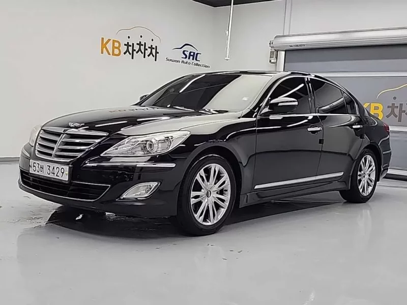 Hyundai Genesis