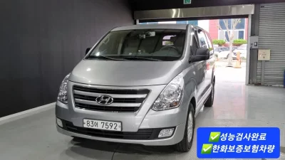 Hyundai Starex
