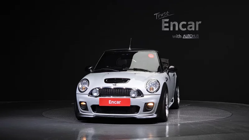 MINI Cooper Convertible