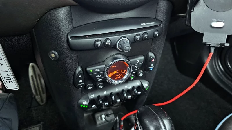 MINI Cooper Convertible