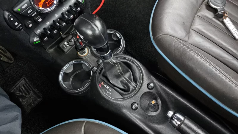 MINI Cooper Convertible