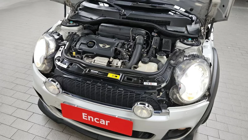 MINI Cooper Convertible