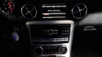 Mercedes-Benz SLK-Class