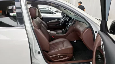 Infiniti QX50
