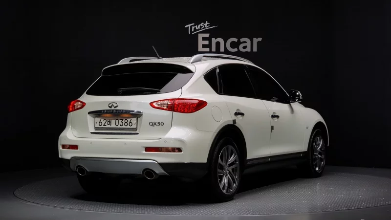 Infiniti QX50