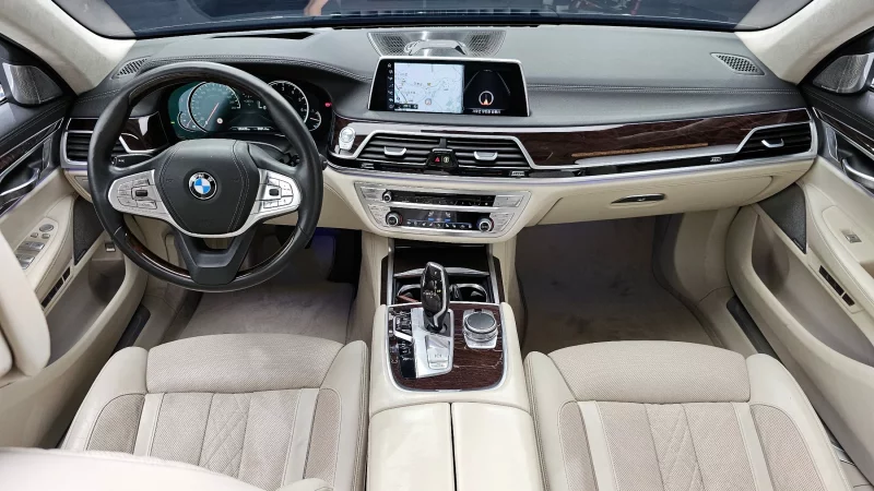 BMW 7-Series