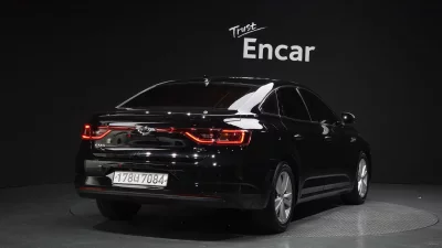 Renault Samsung SM6