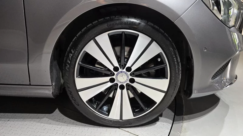 Mercedes-Benz CLA-Class