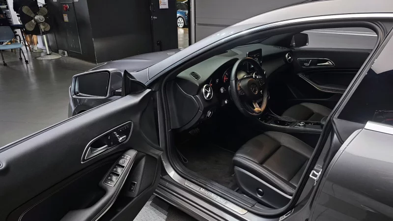 Mercedes-Benz CLA-Class