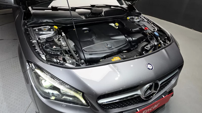 Mercedes-Benz CLA-Class