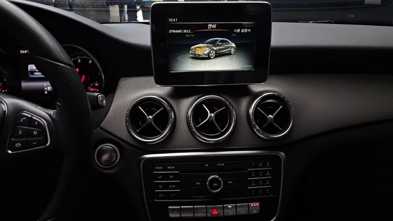 Mercedes-Benz CLA-Class