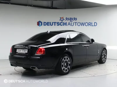 Rolls-Royce GHOST