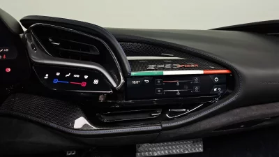 Ferrari SF90
