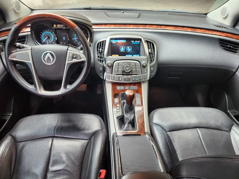 Daewoo Alpheon