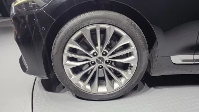 Kia K9