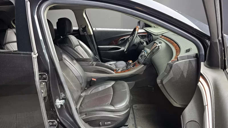 Daewoo Alpheon