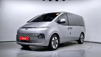 Hyundai Staria