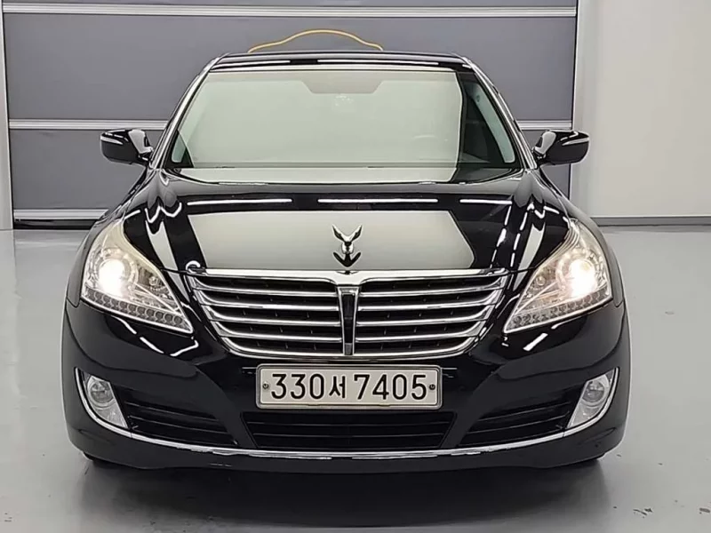 Hyundai Equus
